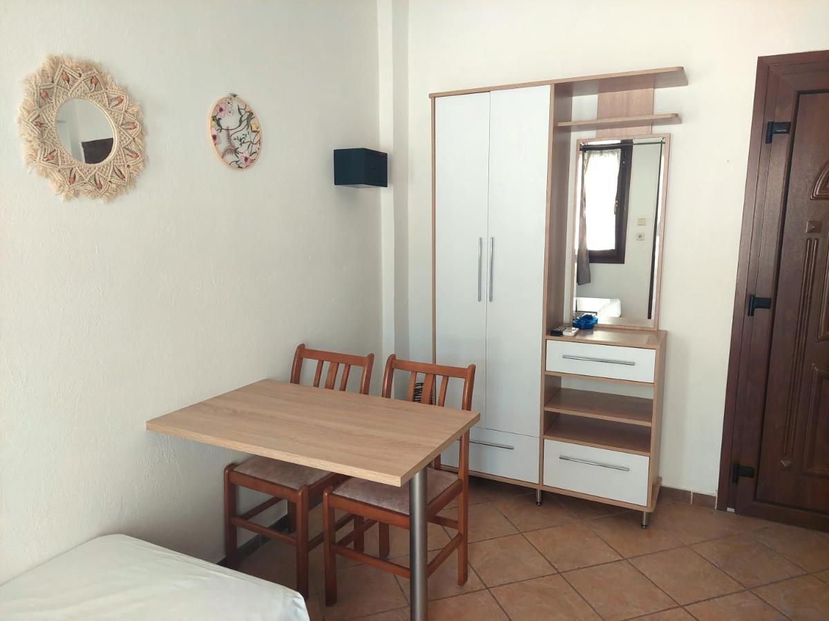 Amari Hotel Metamorfosi  Buitenkant foto