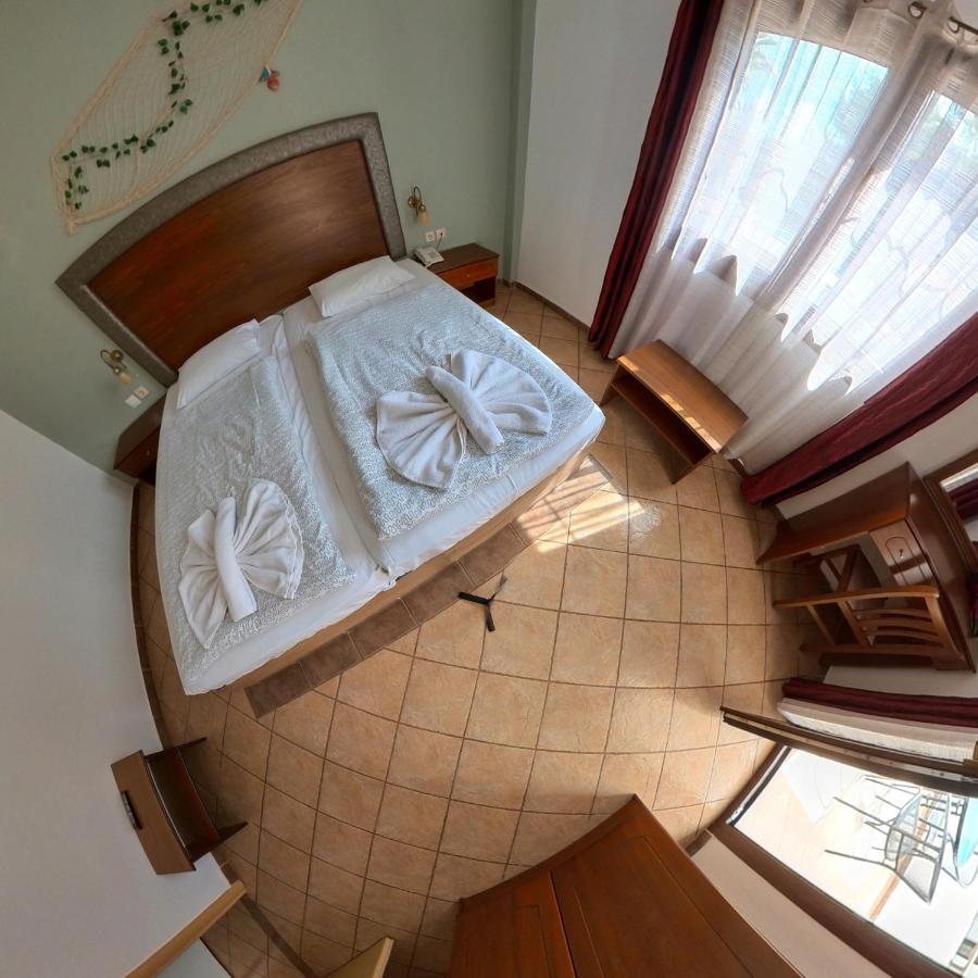Amari Hotel Metamorfosi  Buitenkant foto