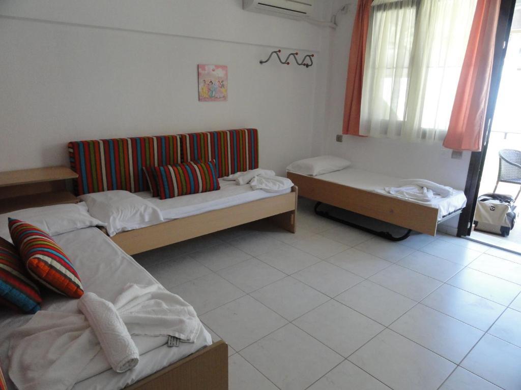Amari Hotel Metamorfosi  Kamer foto