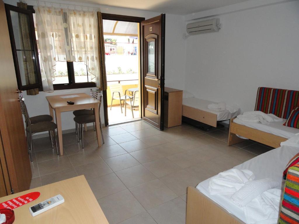 Amari Hotel Metamorfosi  Kamer foto