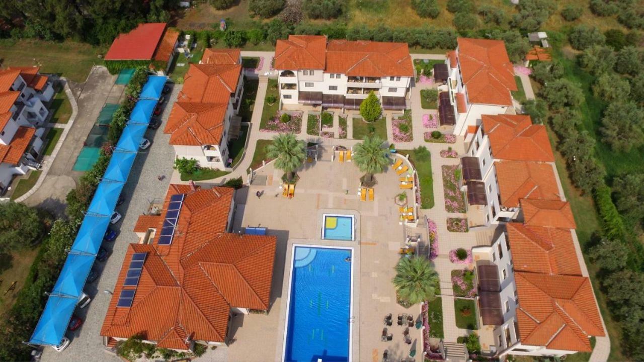 Amari Hotel Metamorfosi  Buitenkant foto